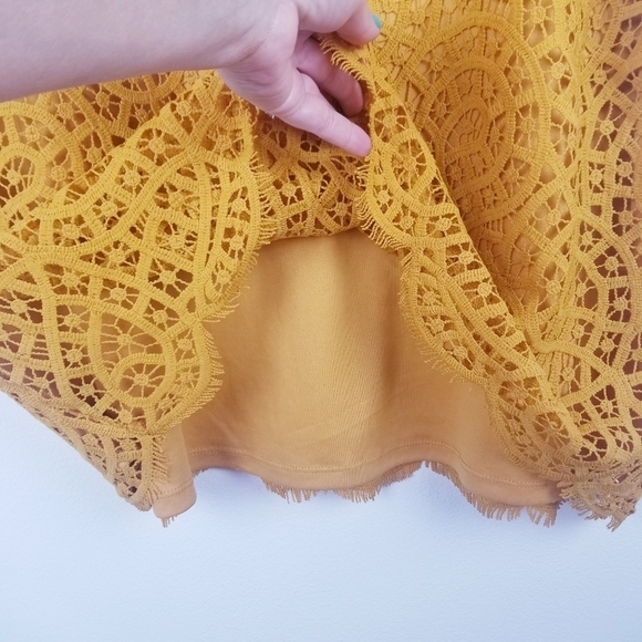 Philosophy Mustard Yellow Lace Crochet Top - Picture 5 of 8